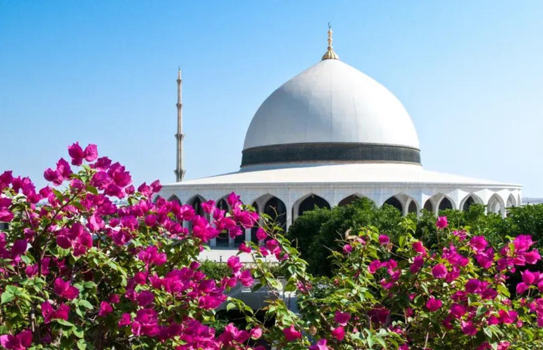 نمایی از مسجد فرودگاه ملک فهد عربستان