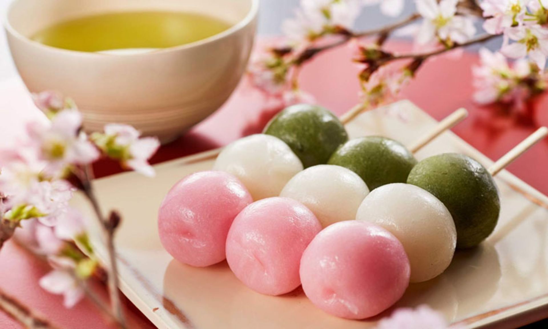 دانگو کوفته شیرین ژاپنی