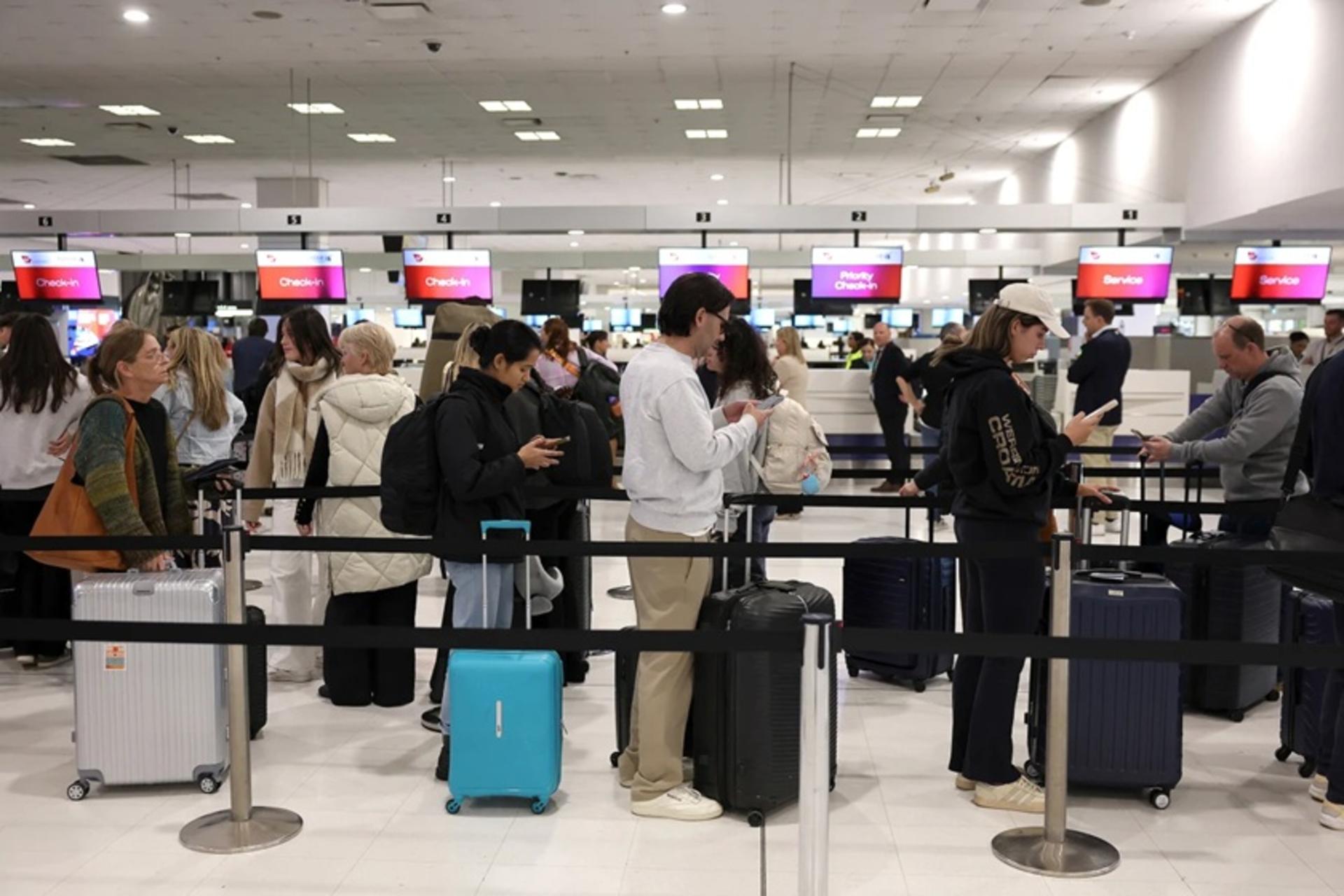 عوارض خروج از کشور