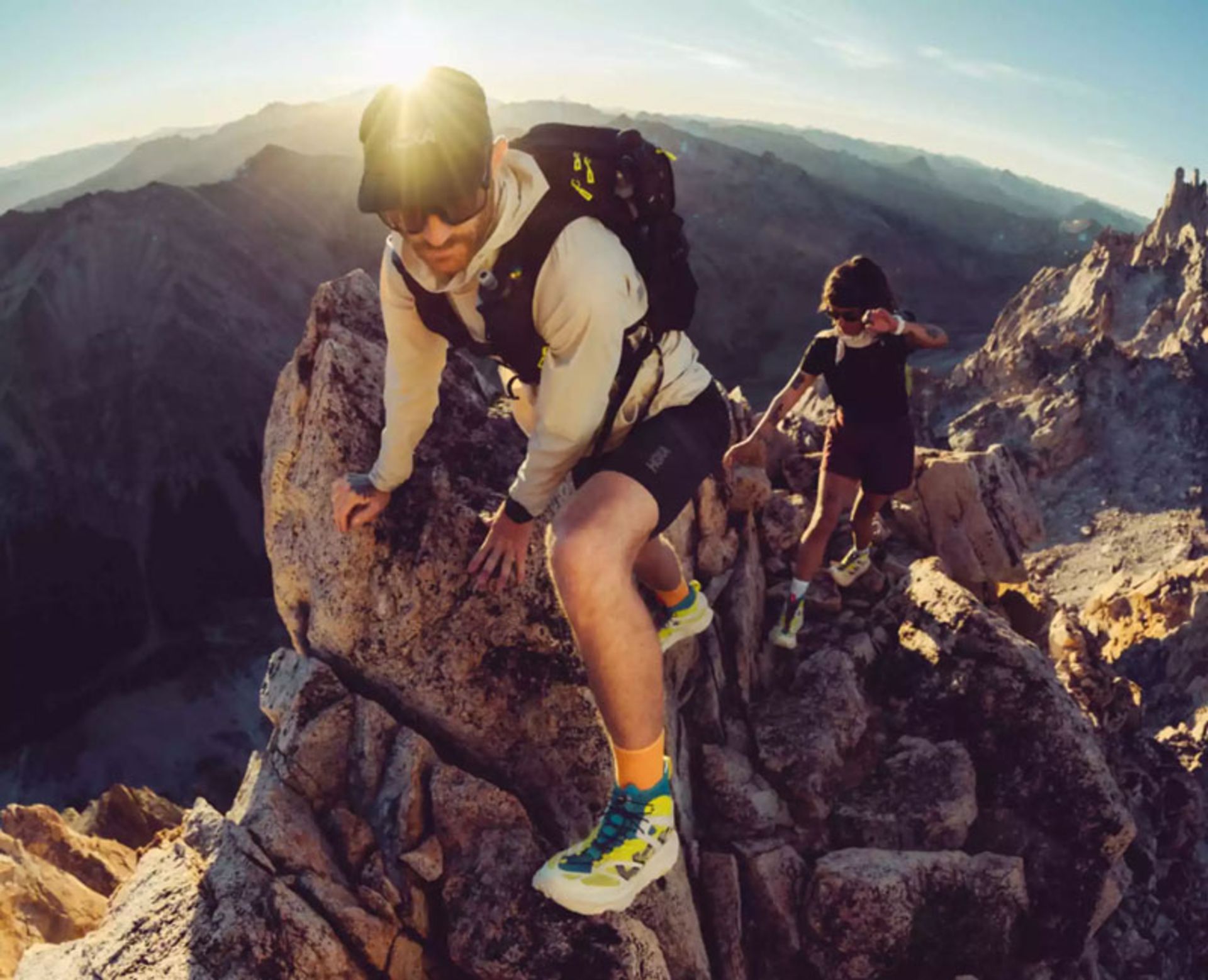 کوهنوردی با کفش هوکا مافات ایکس هایک