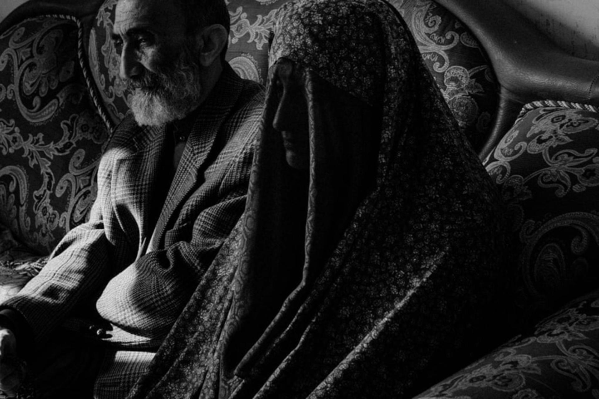 زن و مرد افغان در دادگاه