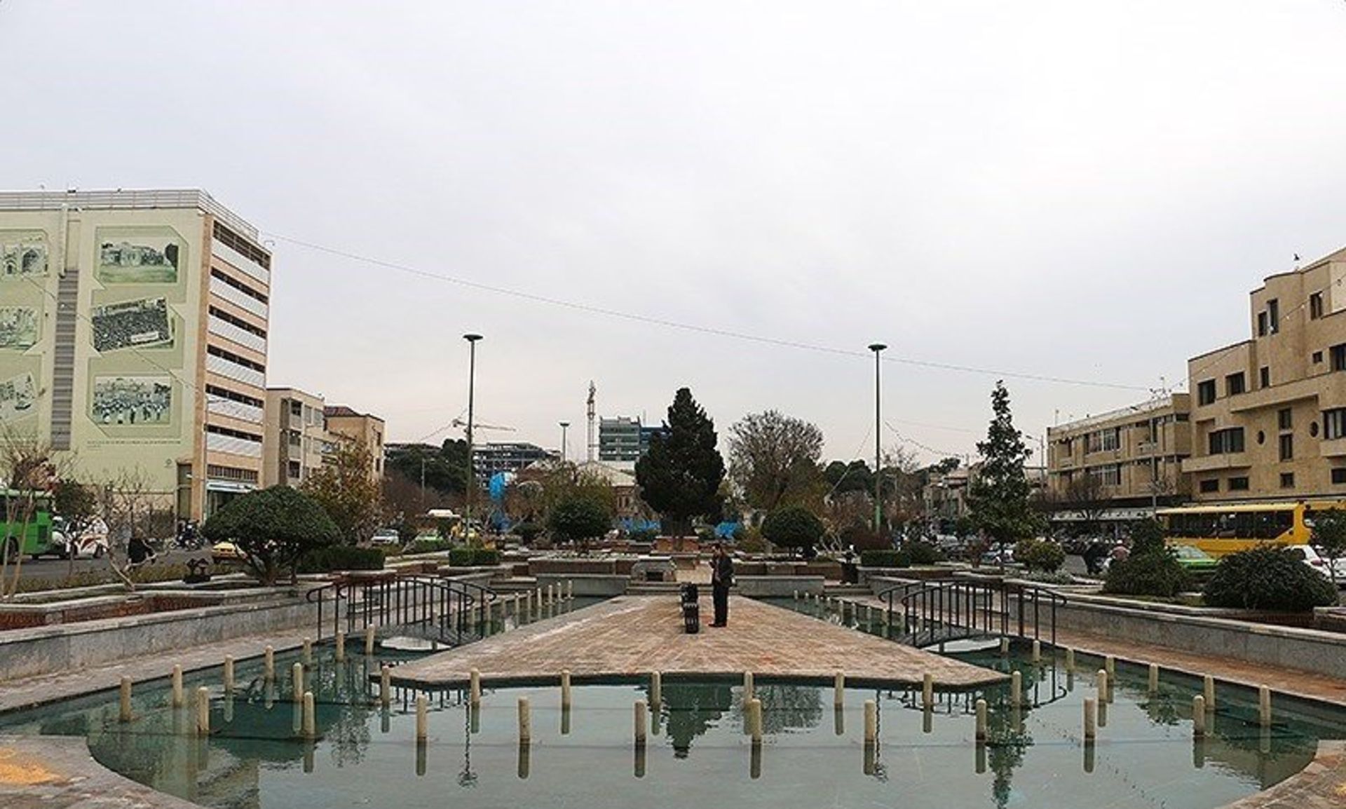 فضای سبز میدان بهارستان تهران