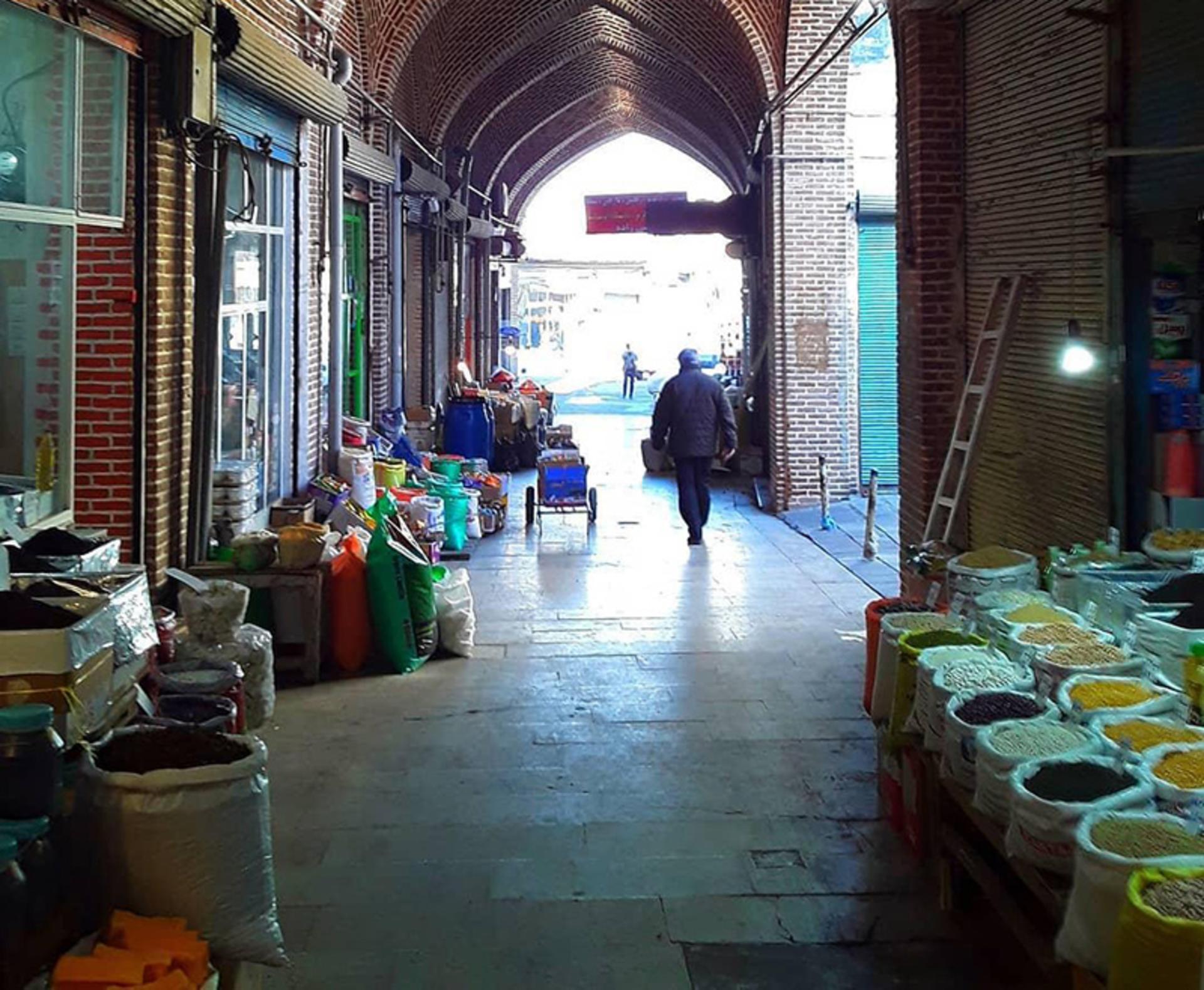 راسته بازار دوشابچی خانا در نزدیکی بازار تاریخی ارومیه