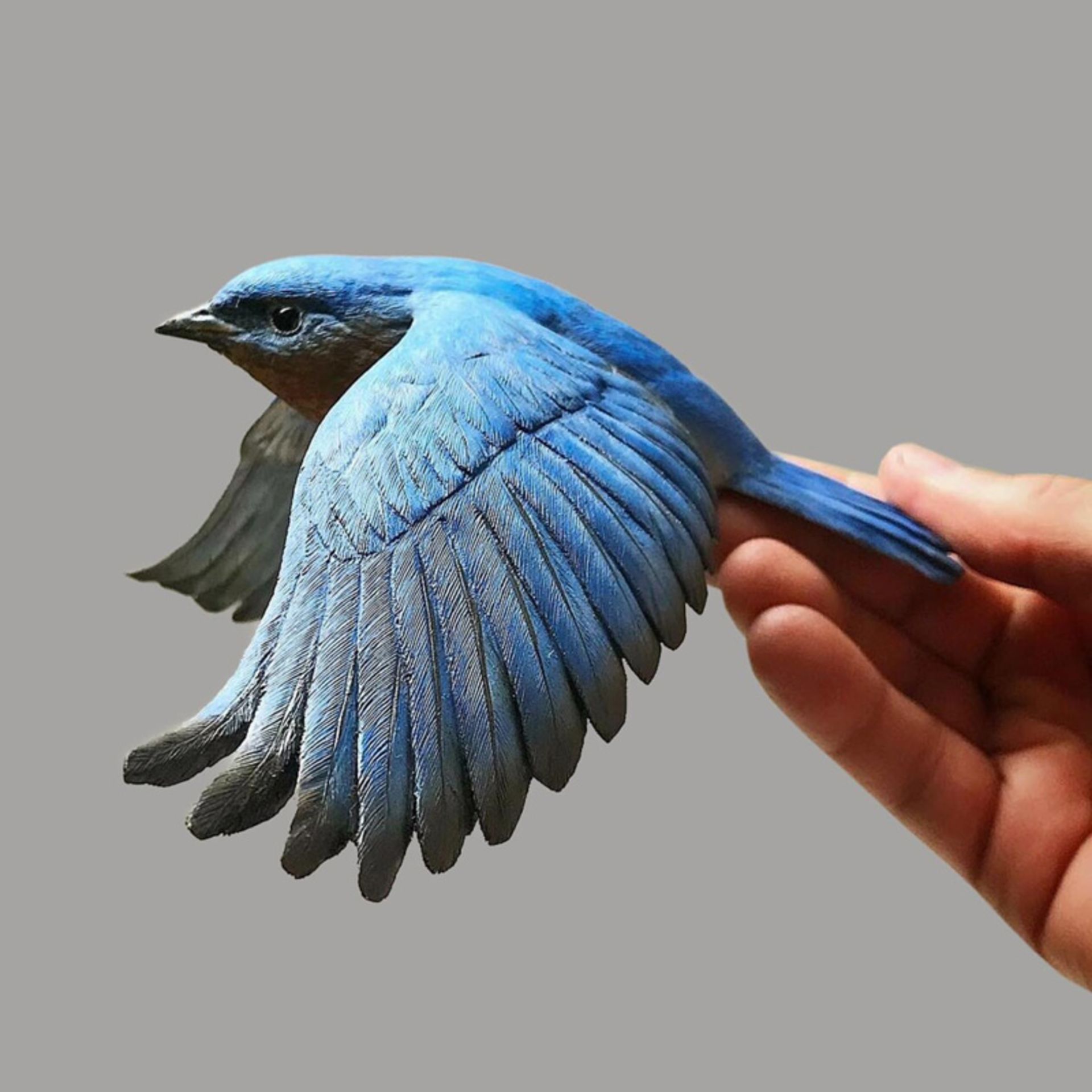 مجسمه چوبی پرنده آبی