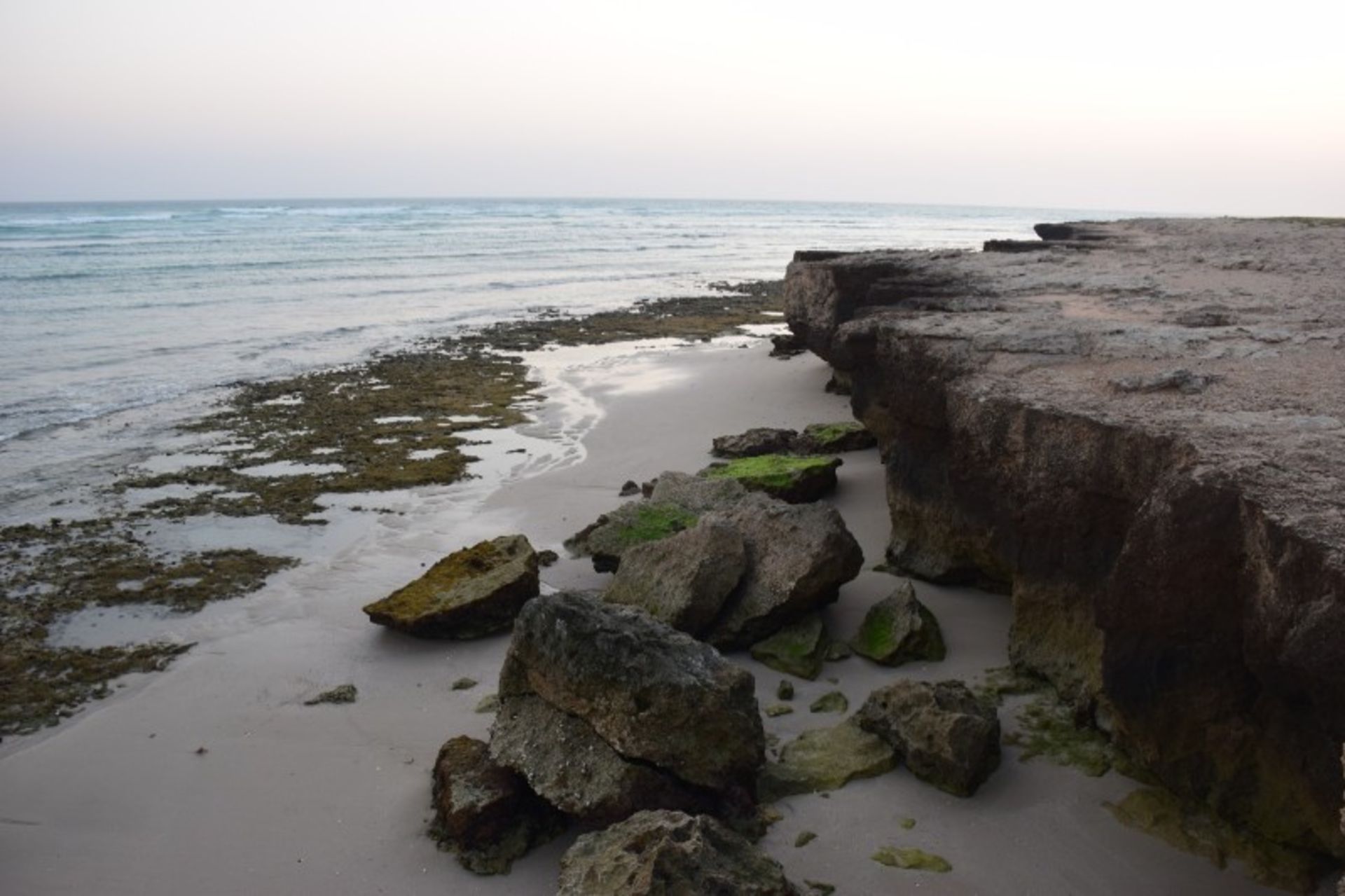 ساحل جزیره هندورابی کیش