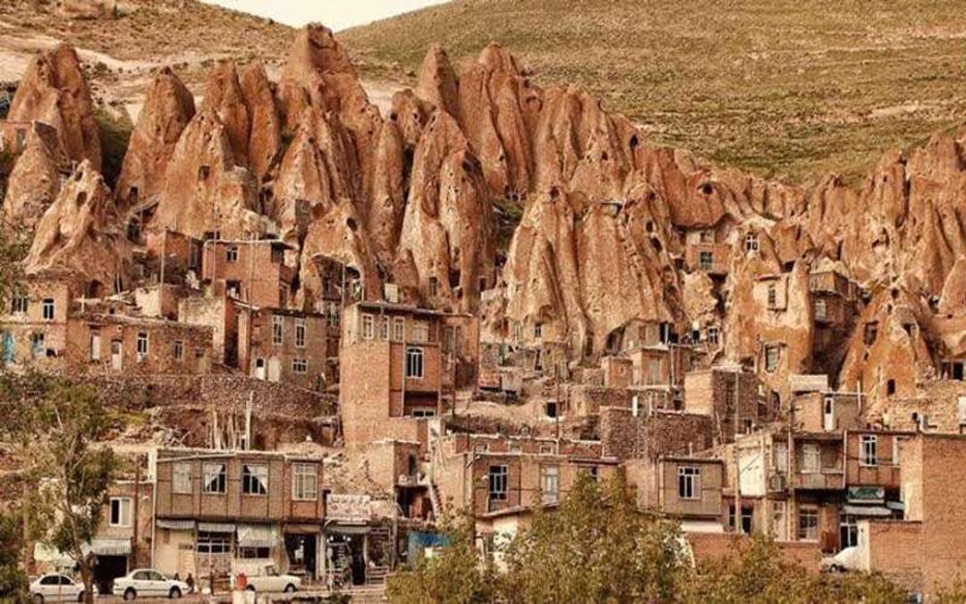 خانه های روستای تاریخی کندوان