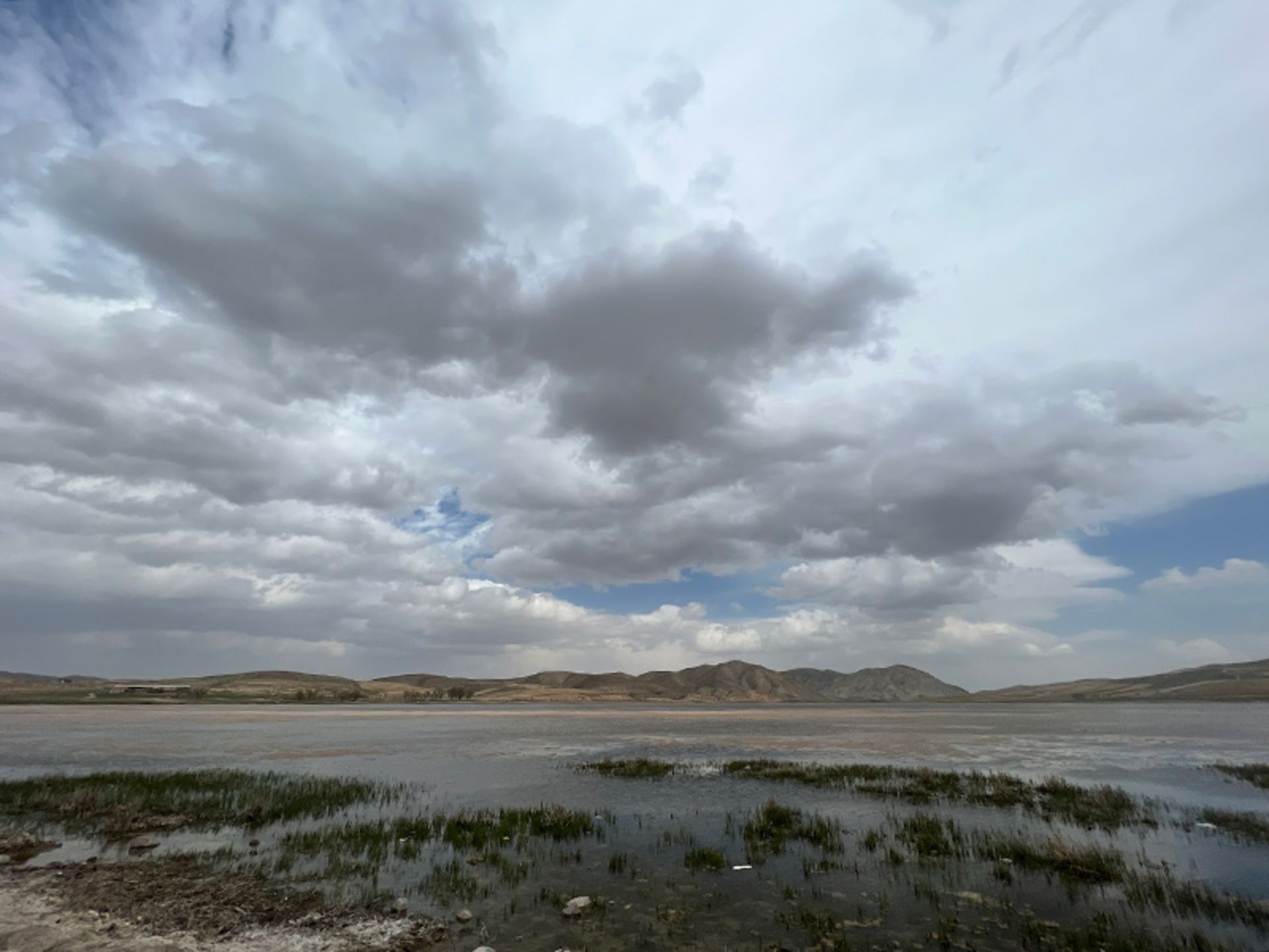 چشم انداز تالاب قوری گل بستان آباد