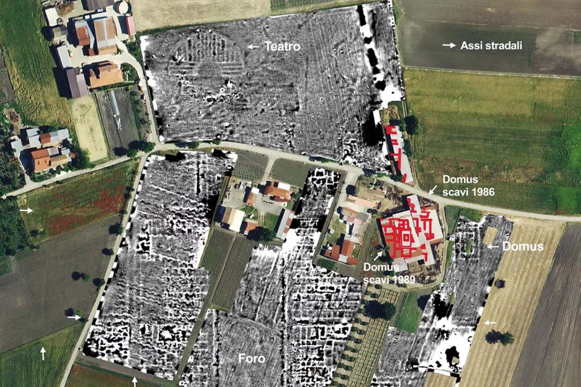 نقشه هوایی و مغناطیسی محوطه باستانی «فایوکاگلیا» در ایتالیا