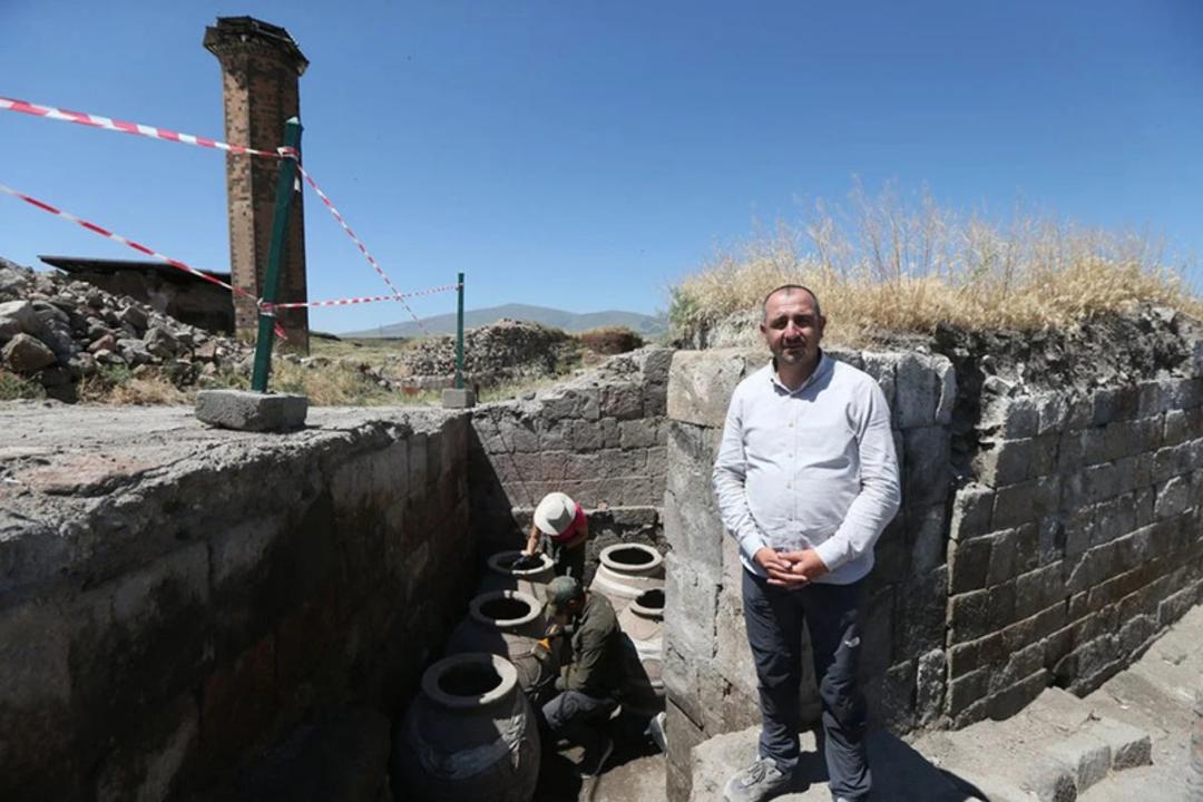 باستان‌شناس در استان قارص ترکیه