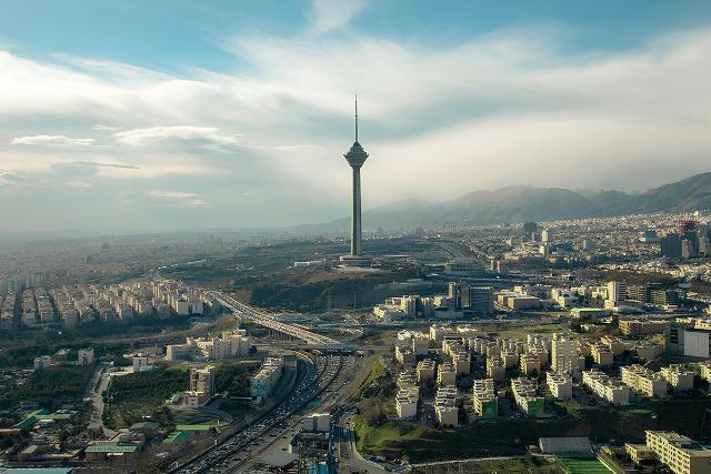 برج میلاد؛ راهنمای کامل بازدید و تفریحات