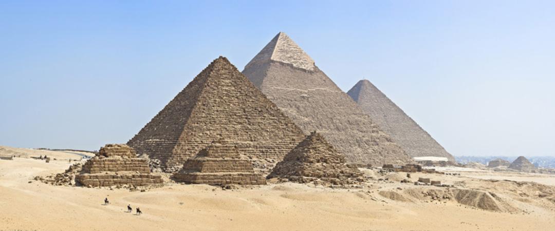 اهرام ثلاثه مصر در جیزه
