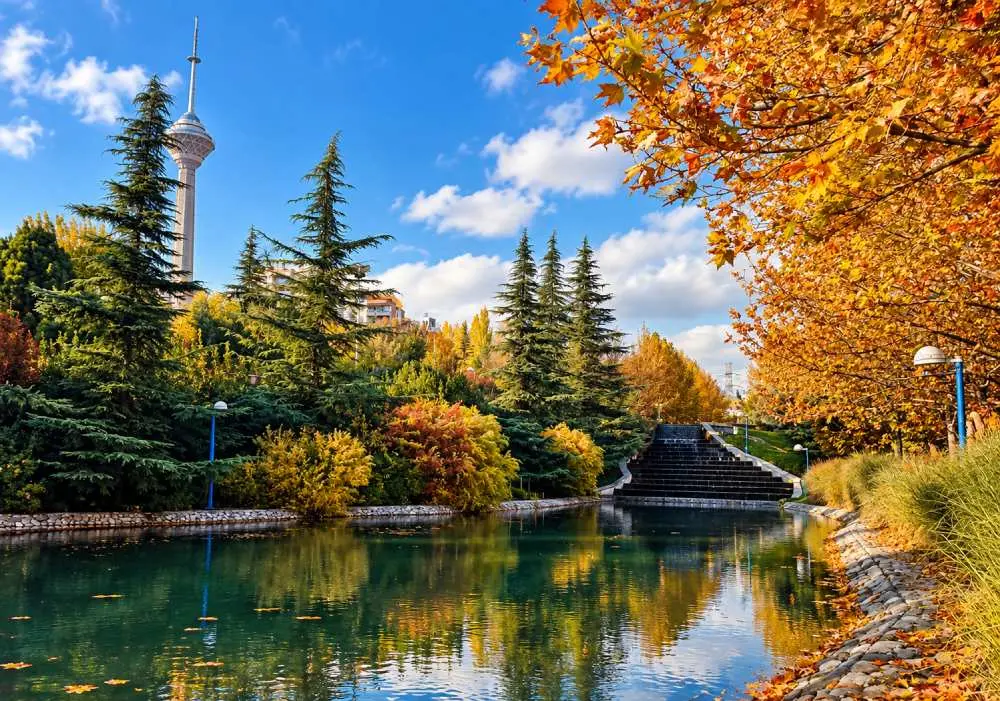 بوستان گفتگو از بهترین لوکیشن های عکاسی پاییز در تهران