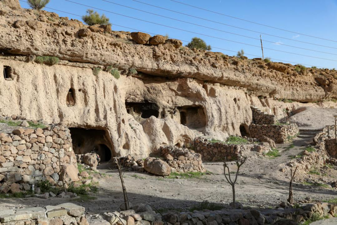 خانه‌های روستای میمند در شهر بابک