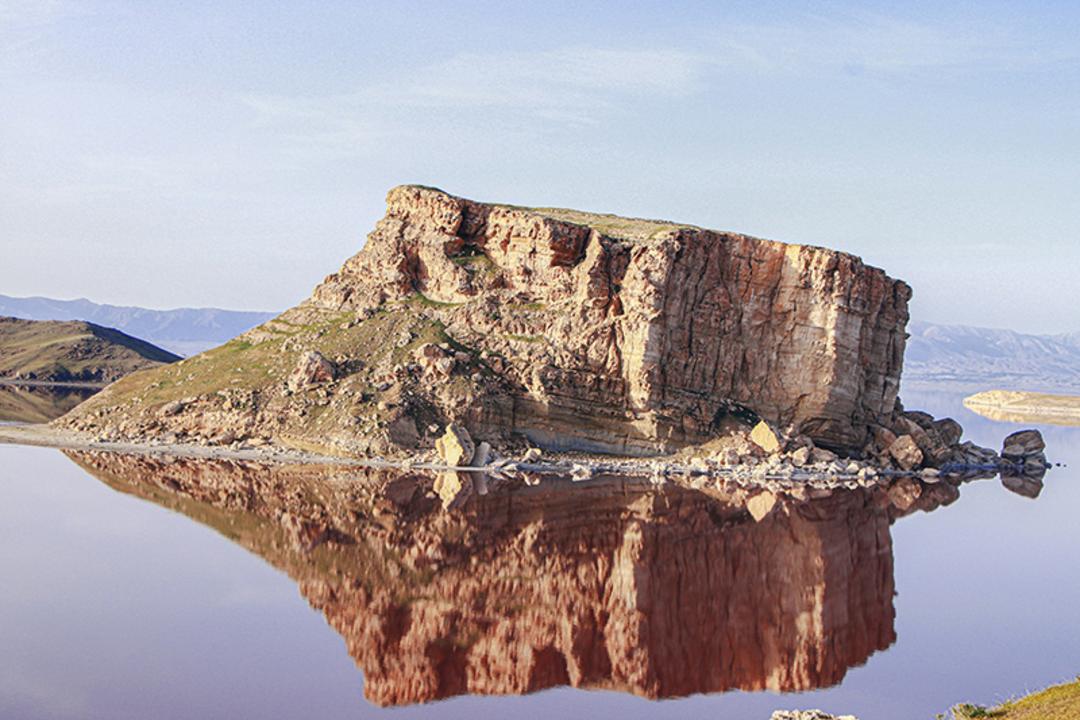دریاچه ارومیه در پاییز