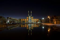 شب در یزد کجا بریم؟