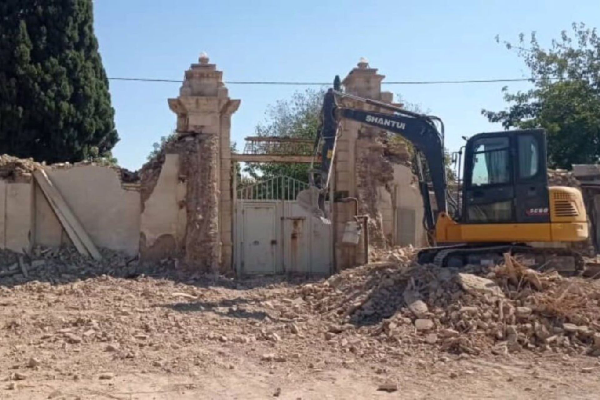 باغ مینو شیراز