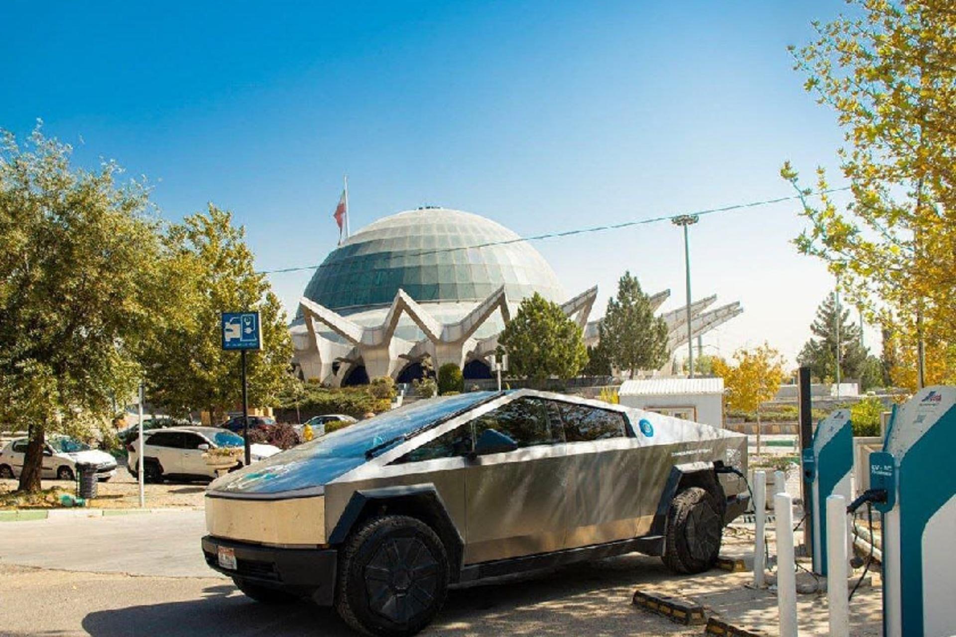 تسلا سایبر تراک در ایران