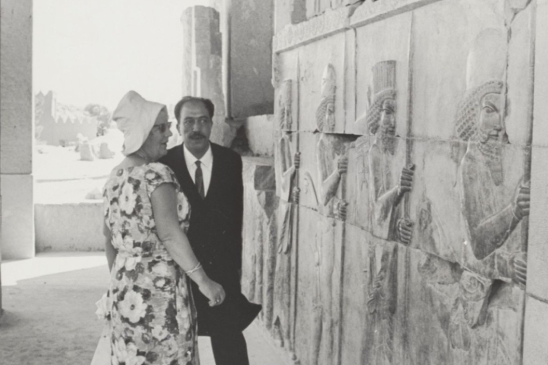 ملکه هلند در تخت جمشید