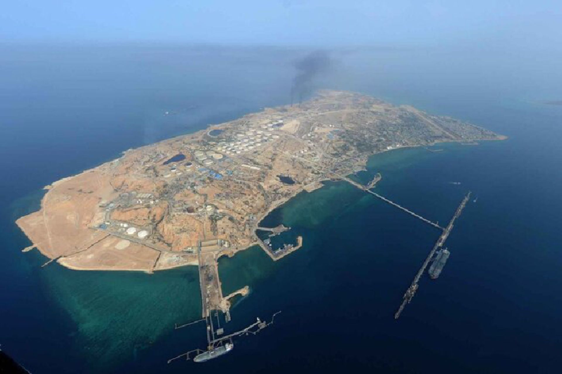 جزیره خارگو بندر بوشهر