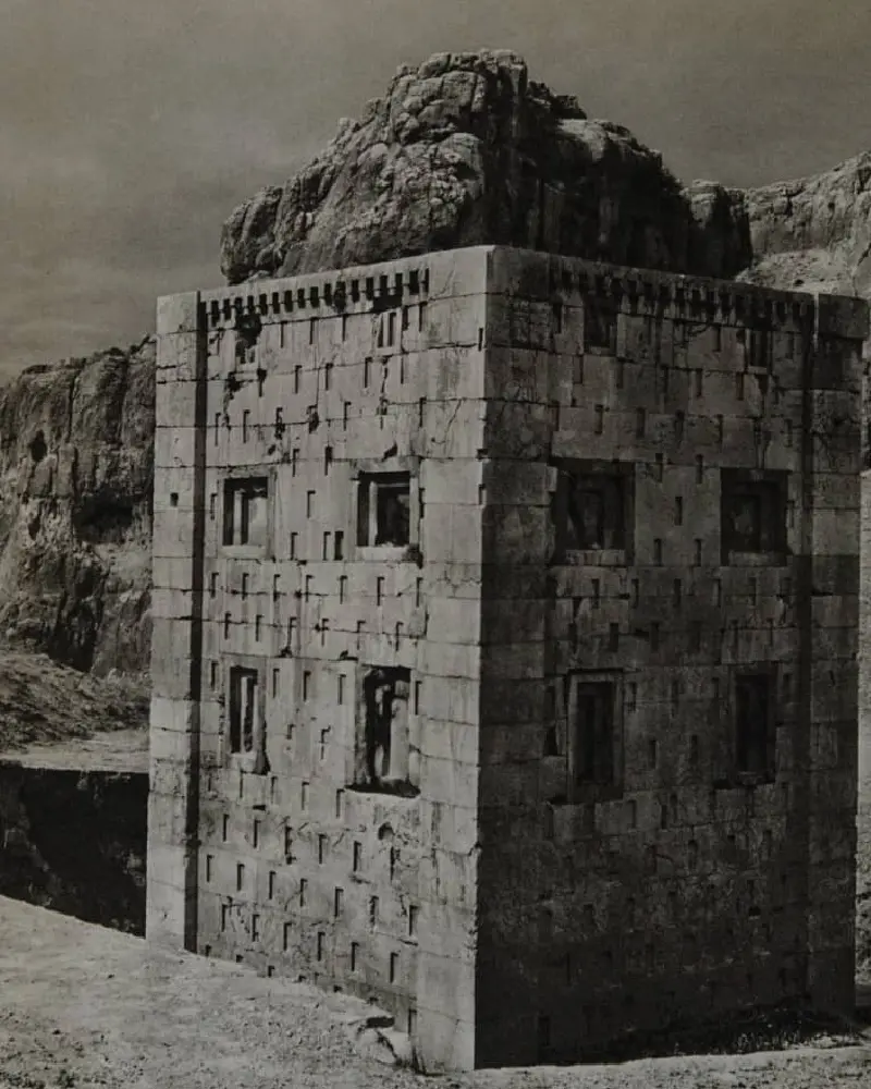 کعبه زرتشتی