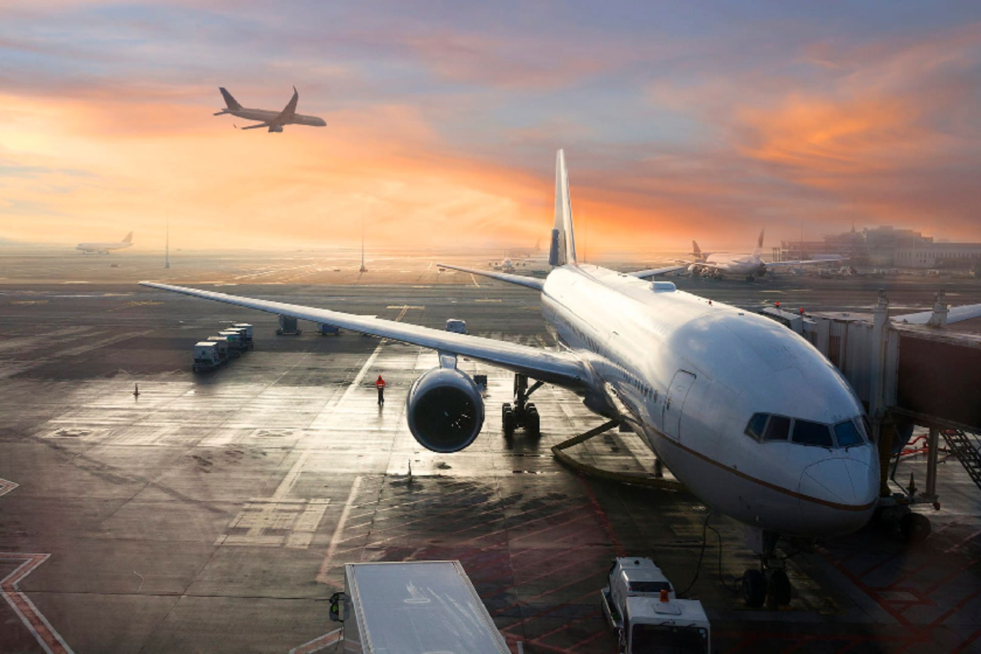 قیمت بلیط هواپیما