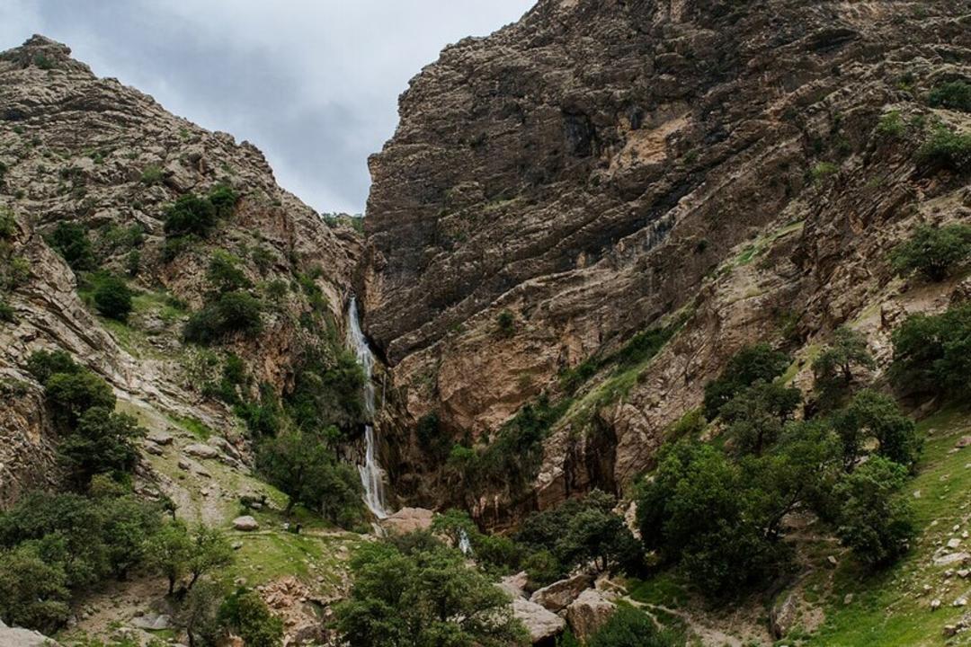 آبشار نوژیان در لرستان