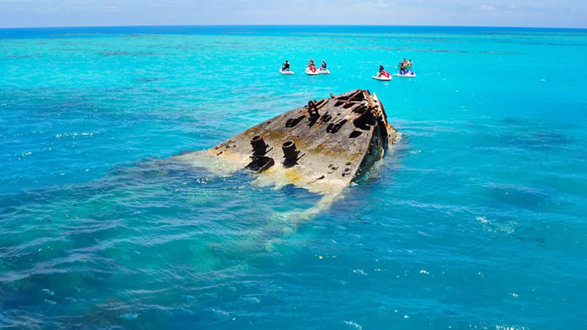 کشتی قدیمی کشف شده در اقیانوس