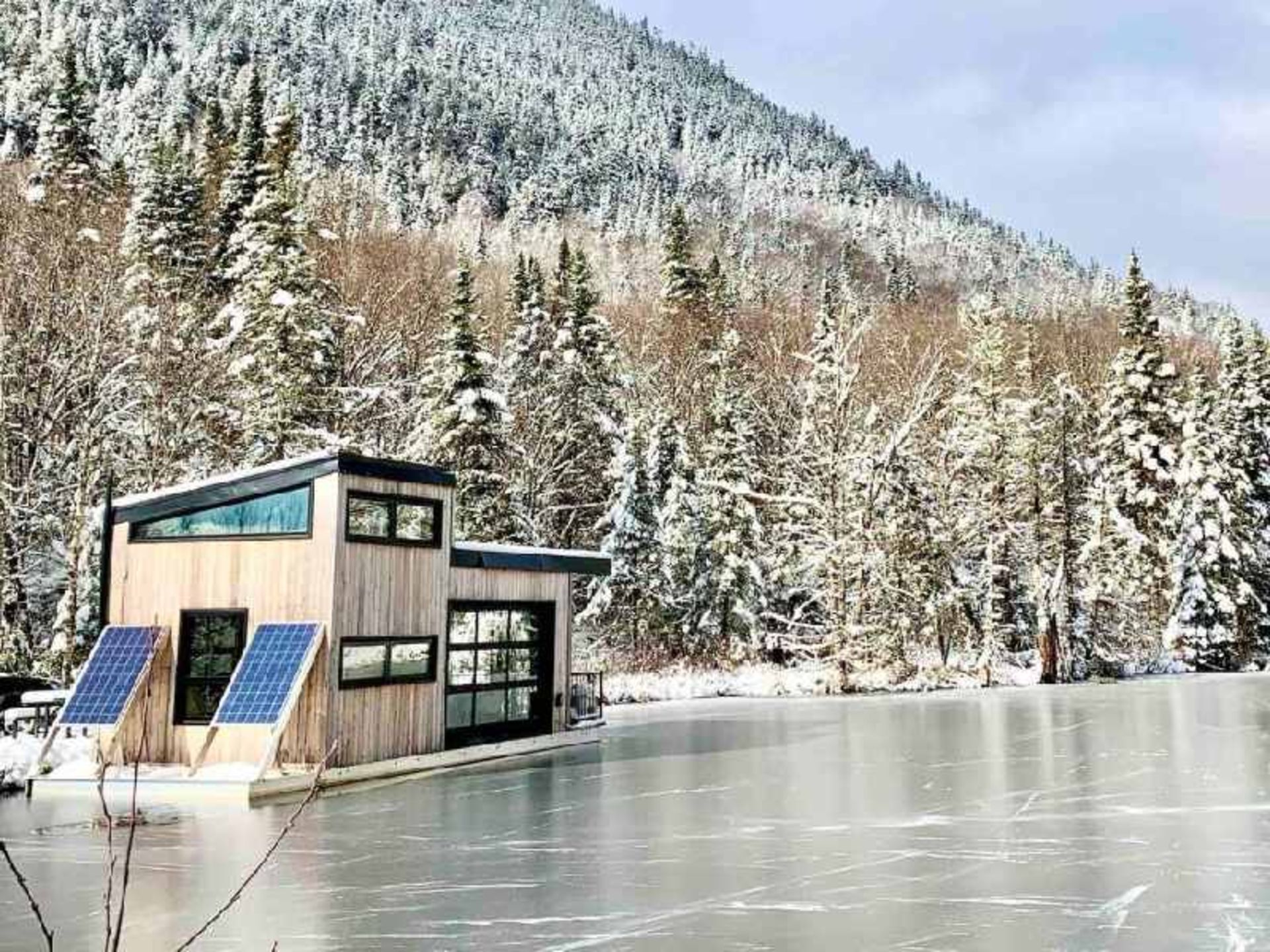 اقامتگاه بورا بورئال در زمستان