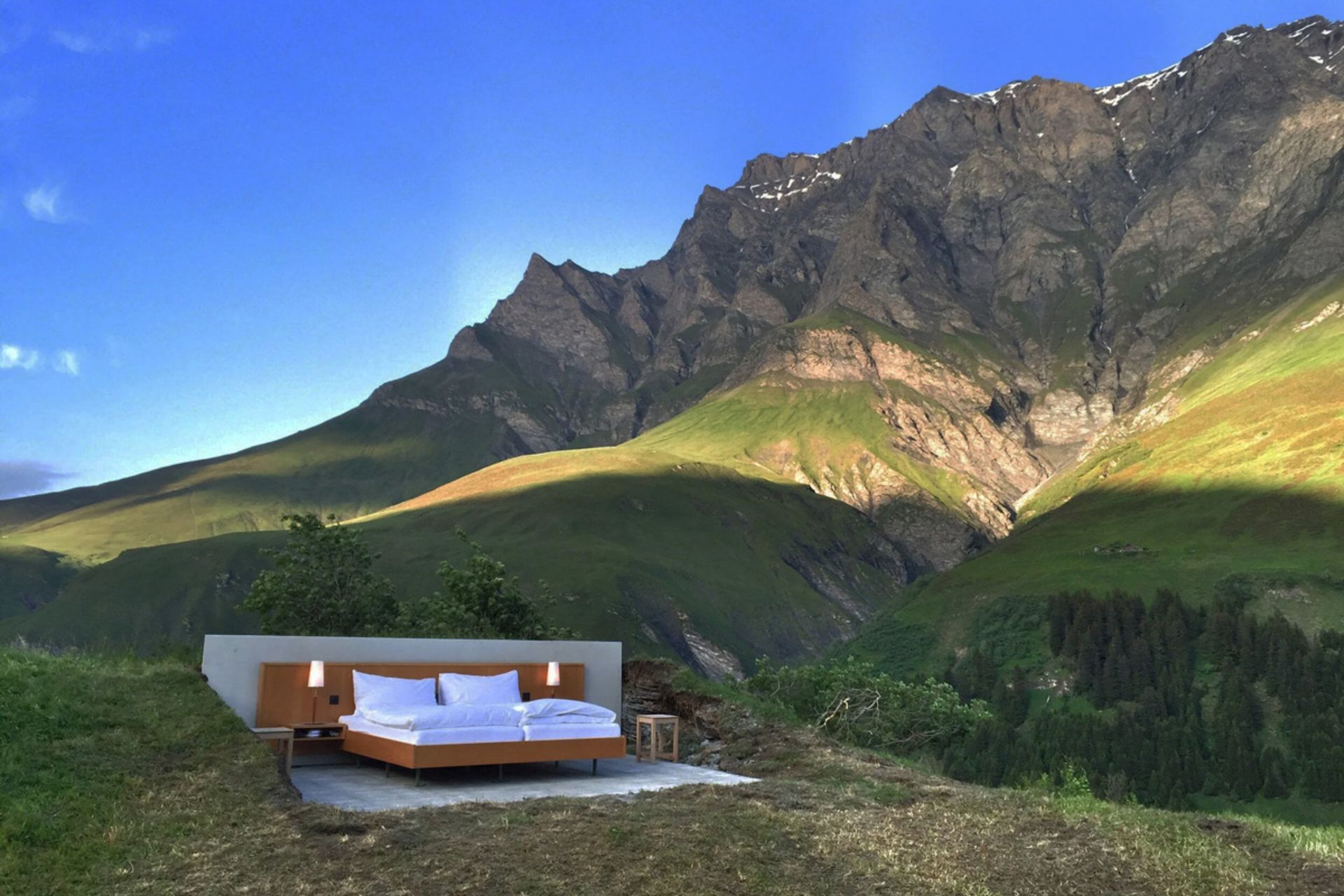 هتل نان استرن در کوهستان سوئیس