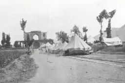 سفر در زمان؛ عمارت صفوی اصفهان که شاهزاده قاجار آن را بلعید!‍
