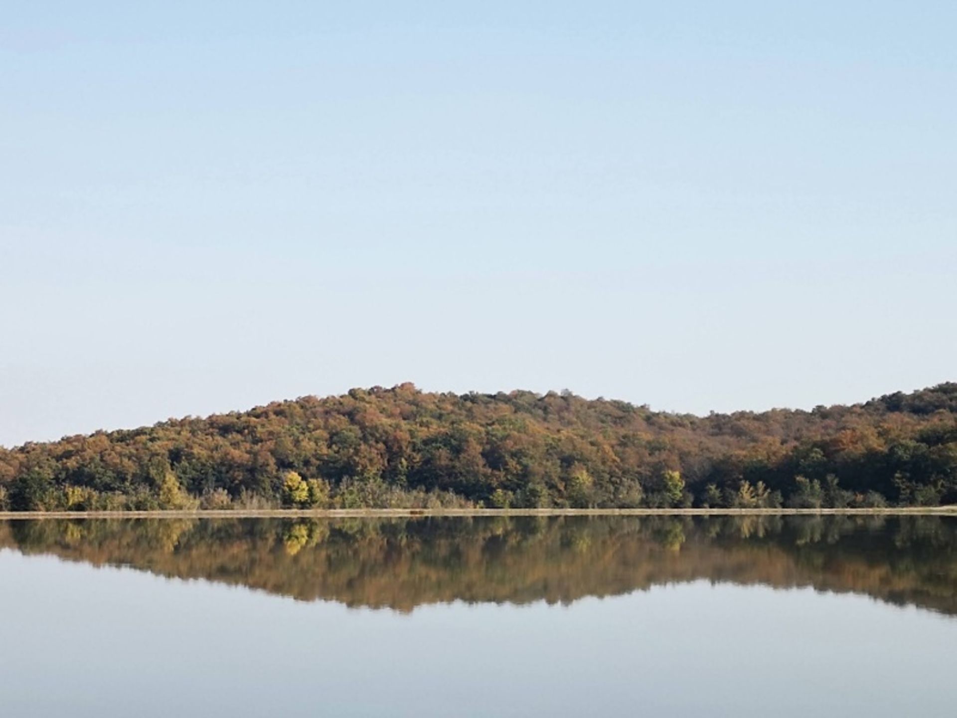 طبیعت اطراف دریاچه سقالکسار