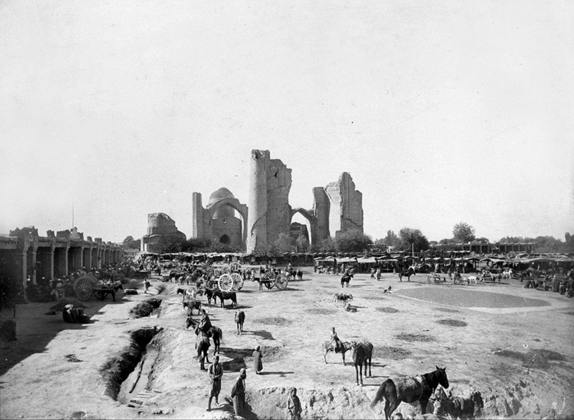 مرمت بناهای تاریخی در سمرقند