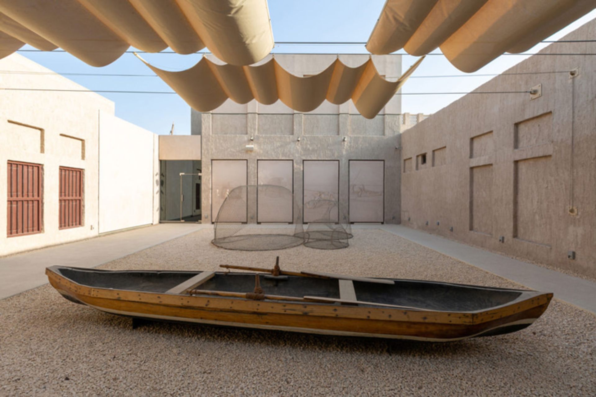 قایقی در محوطه موزه دبی