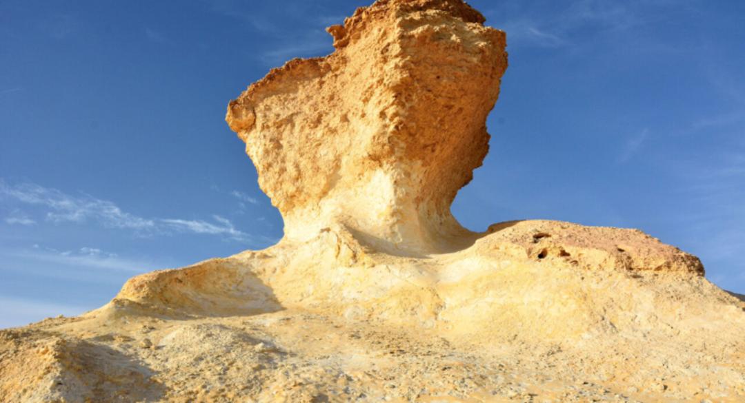 سنگ‌ های قارچی زکریت در قطر