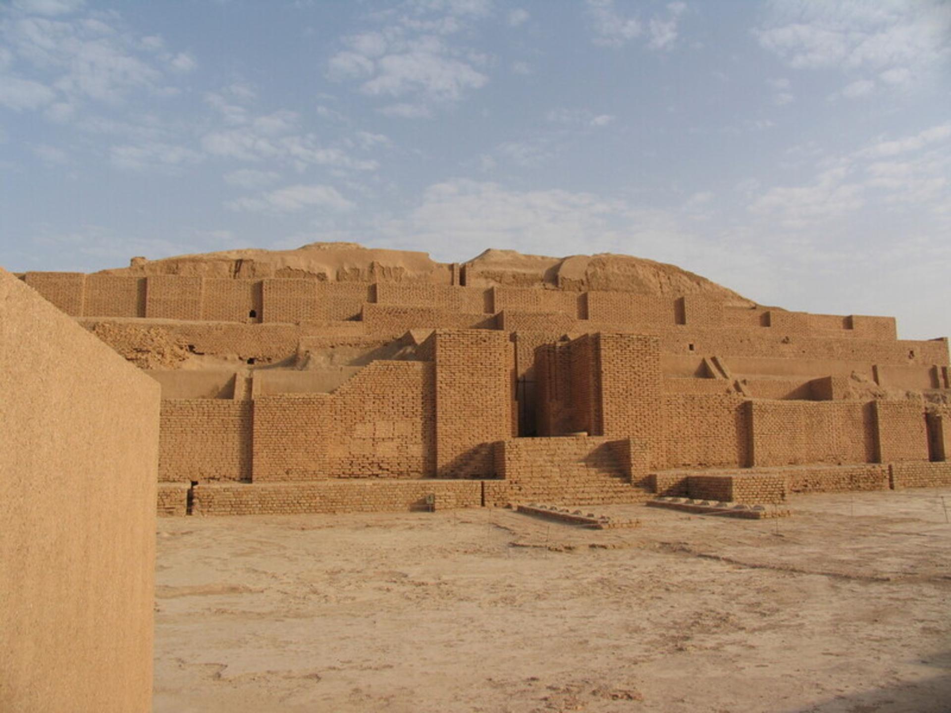 محوطه چغازنبیل