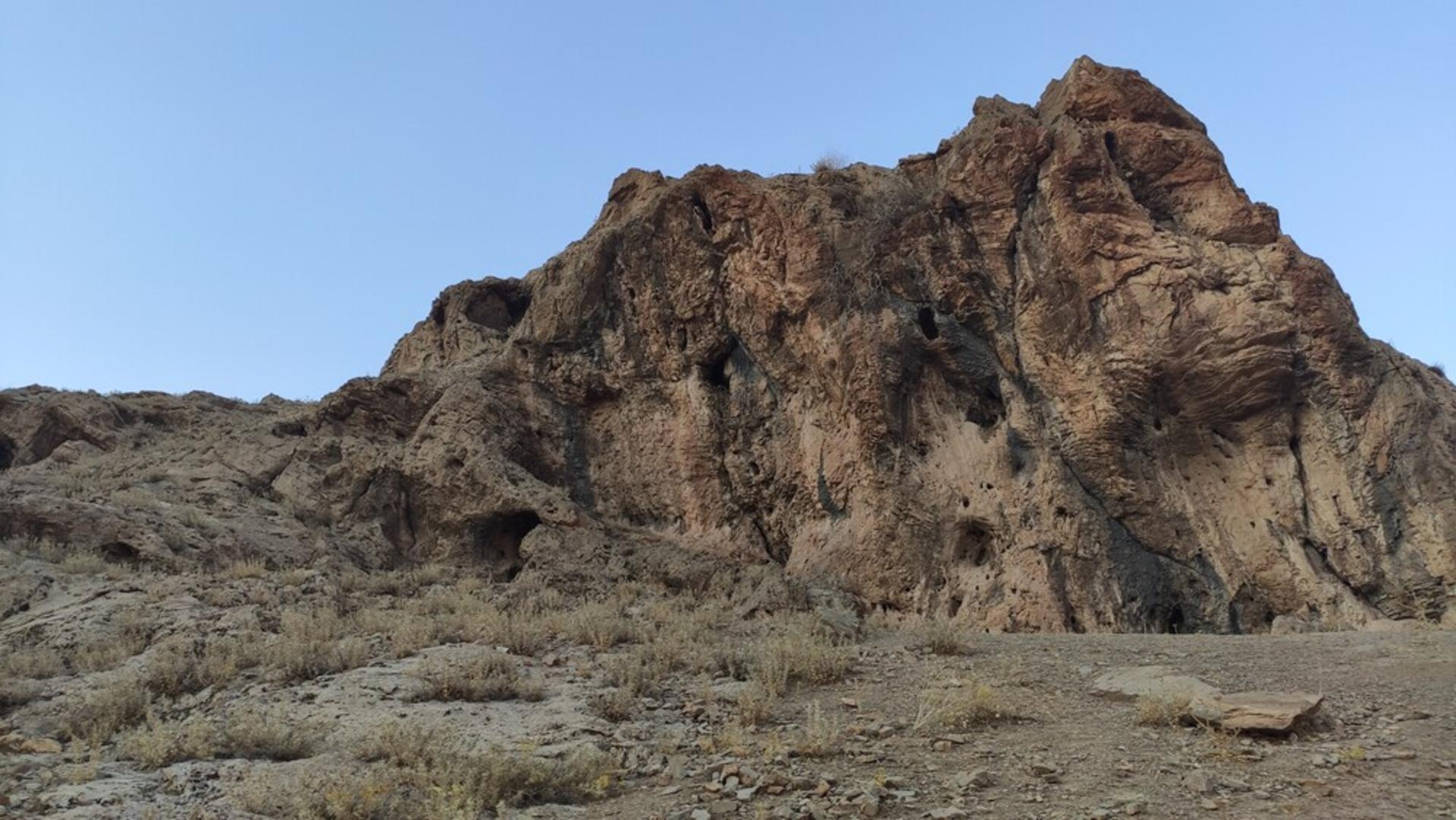 پناهگاه سنگی گر ارجنه