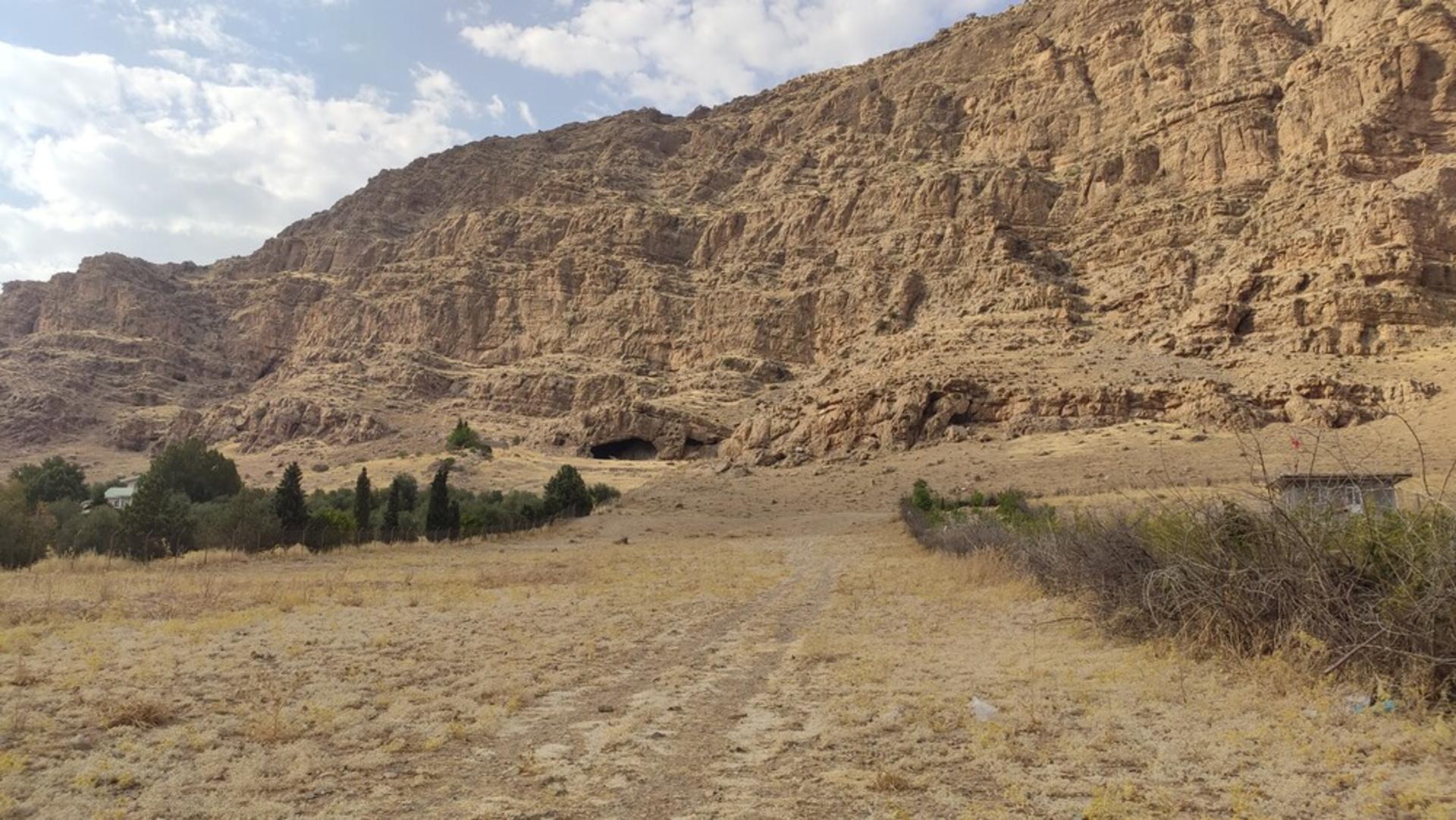 غار گیلوران در لرستان