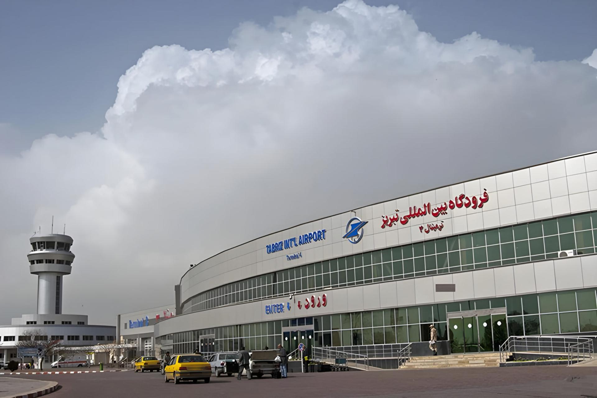 ساختمان ترمینال ۲ فرودگاه بین‌المللی تبریز (Tabriz Intl Airport) با برج مراقبت