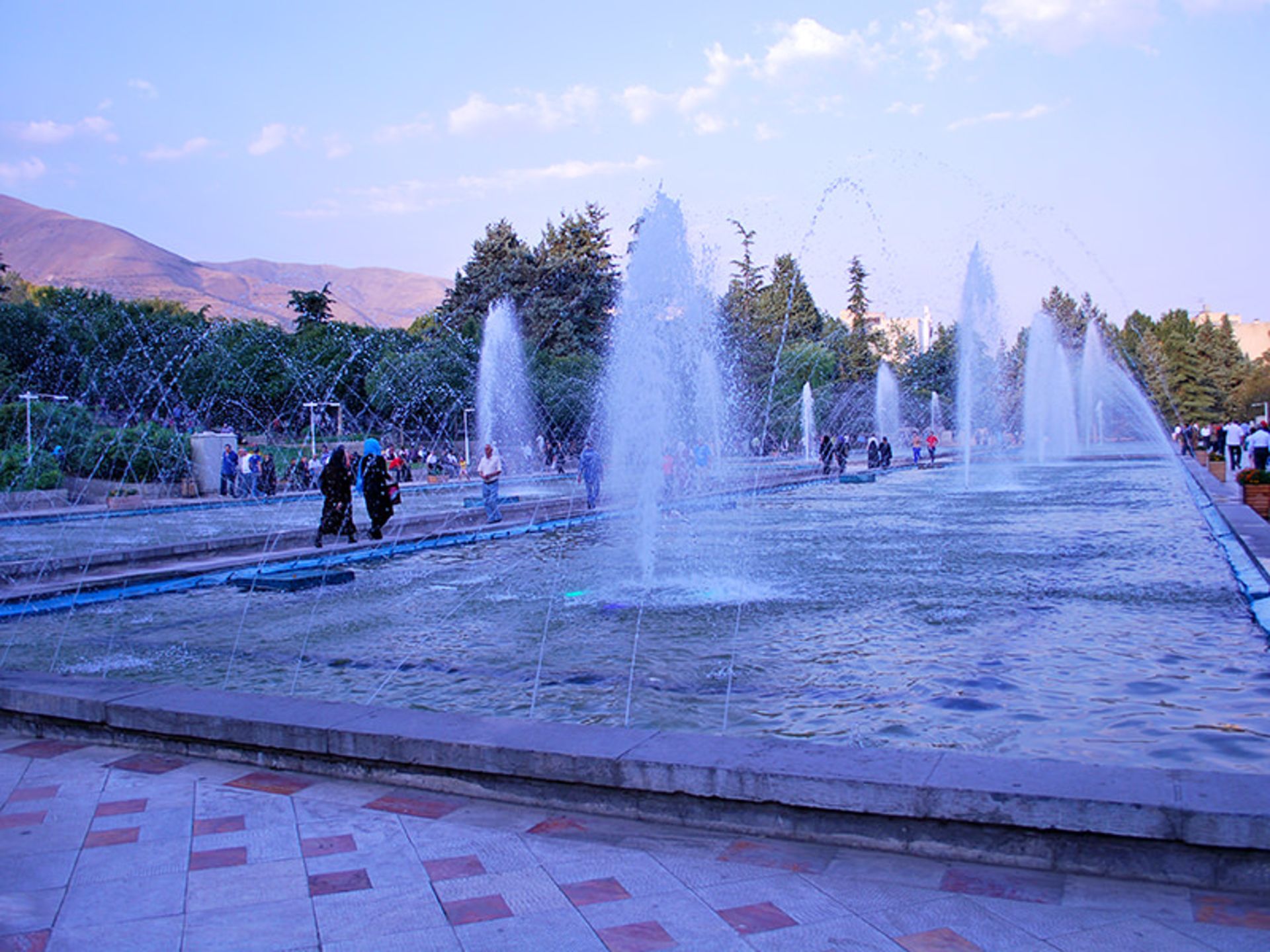 جاذبه گردشگری  پارک نیاوران تهران
