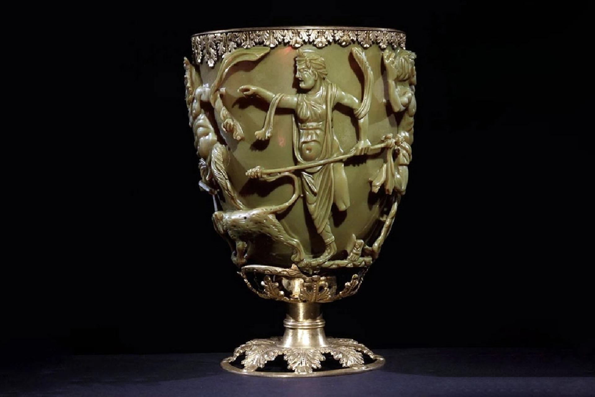 جام لیکورگوس با رنگ سبز