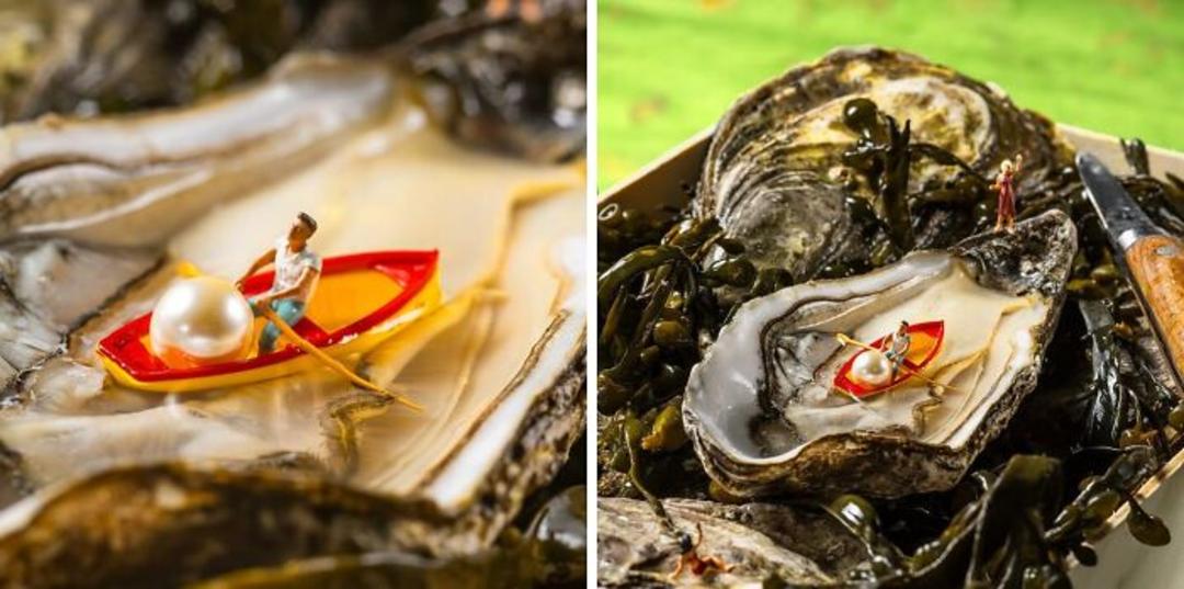 آدمک‌های کوچک در قایق‌های قرمز در میان صدف‌های اکستر (Oyster)