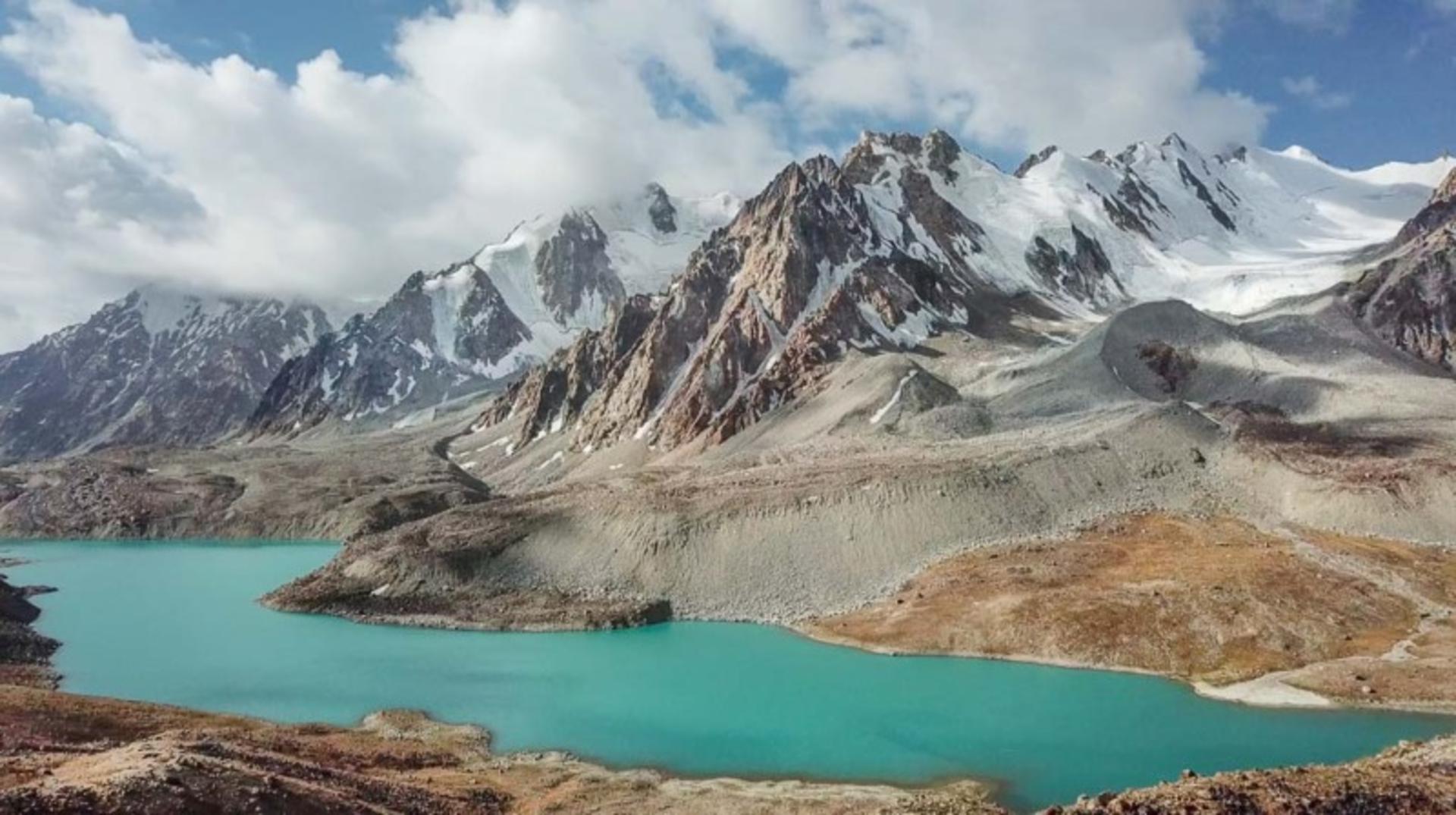 کوه‌ های پامیر در تاجیکستان