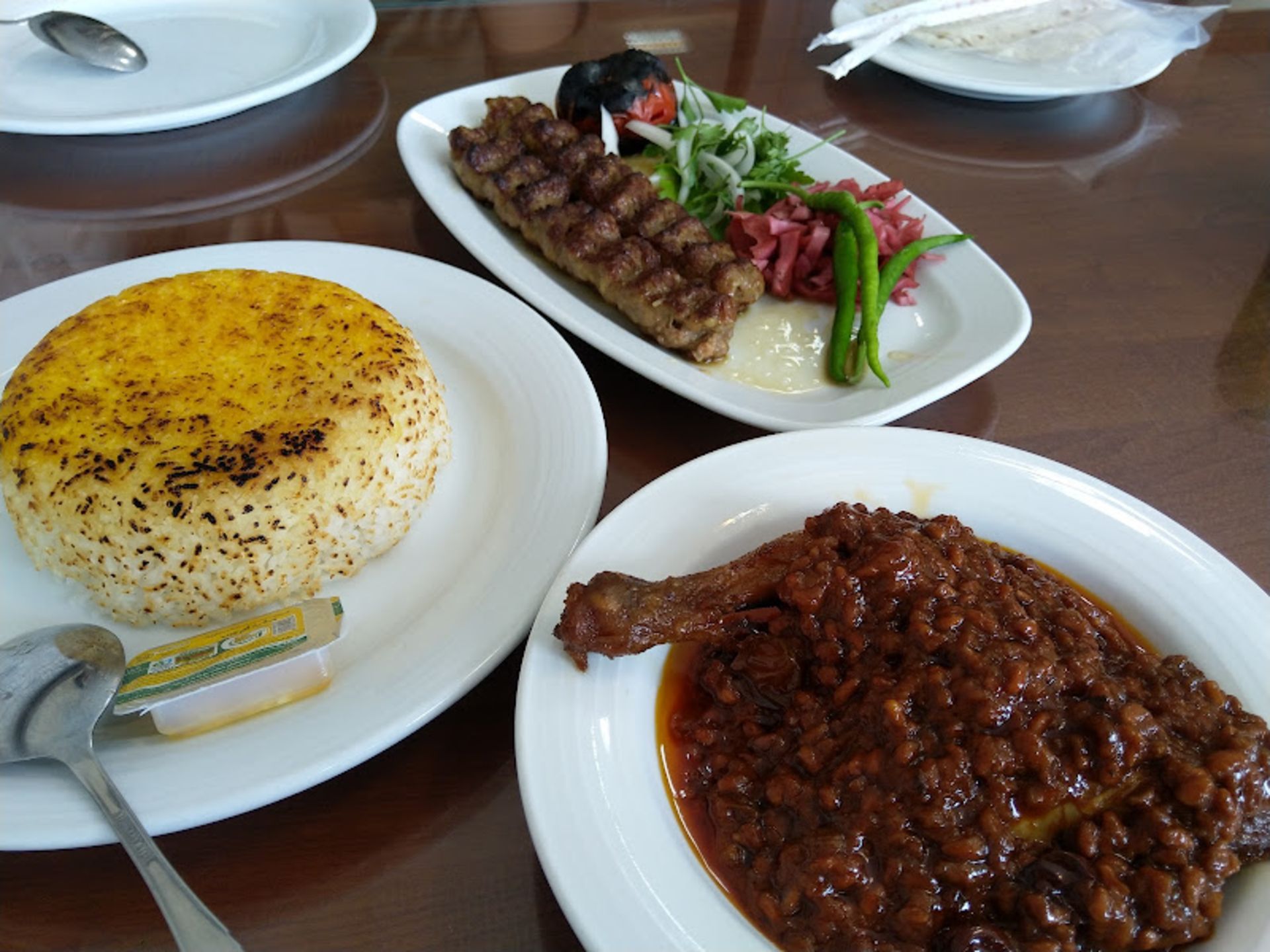 کته کباب و مرغ ناردون رستوران بهار نارنج بابلسر