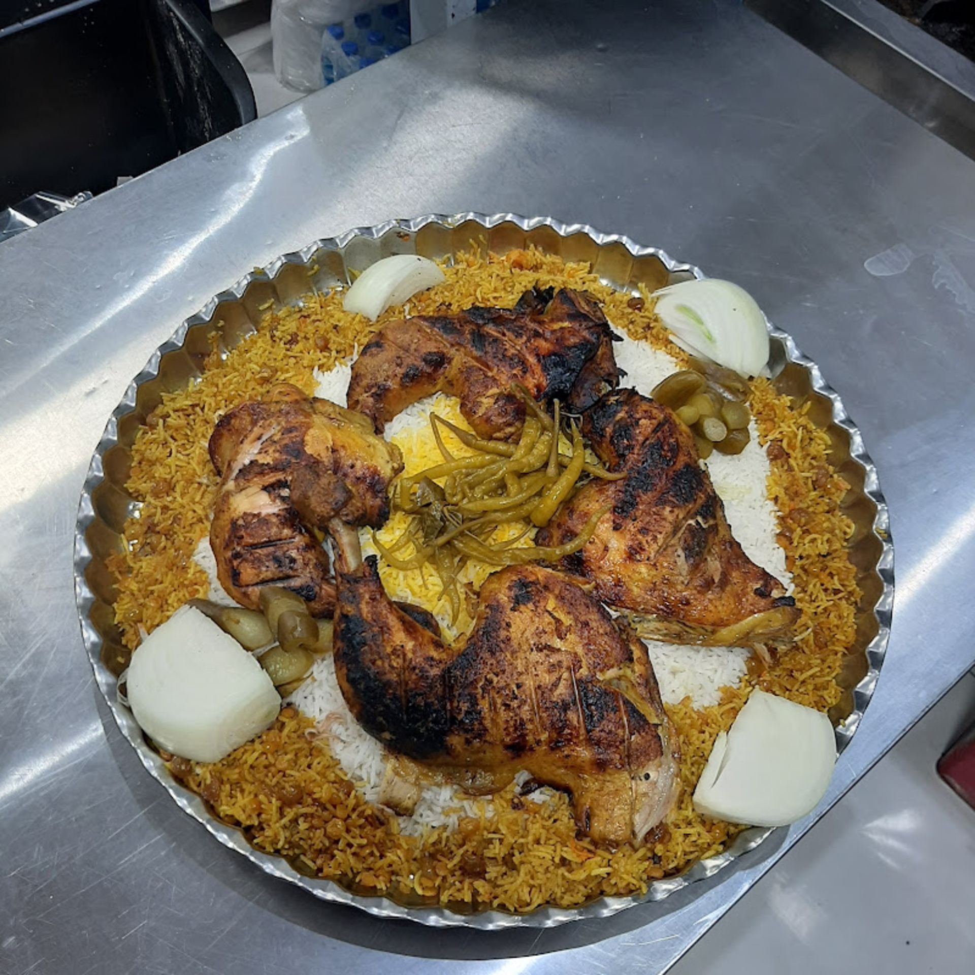 سینی ویژه سرآشپز رستوران علی 
