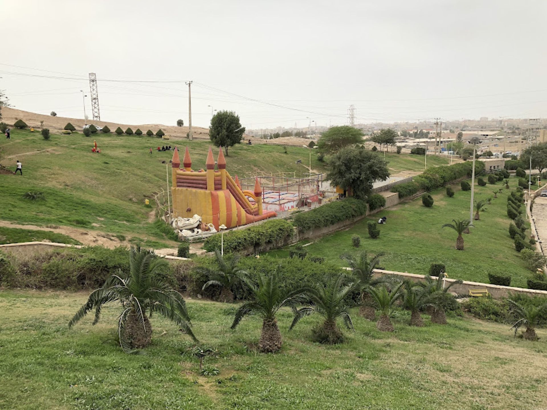 فضای سرسبز پارک کوهساران اهواز