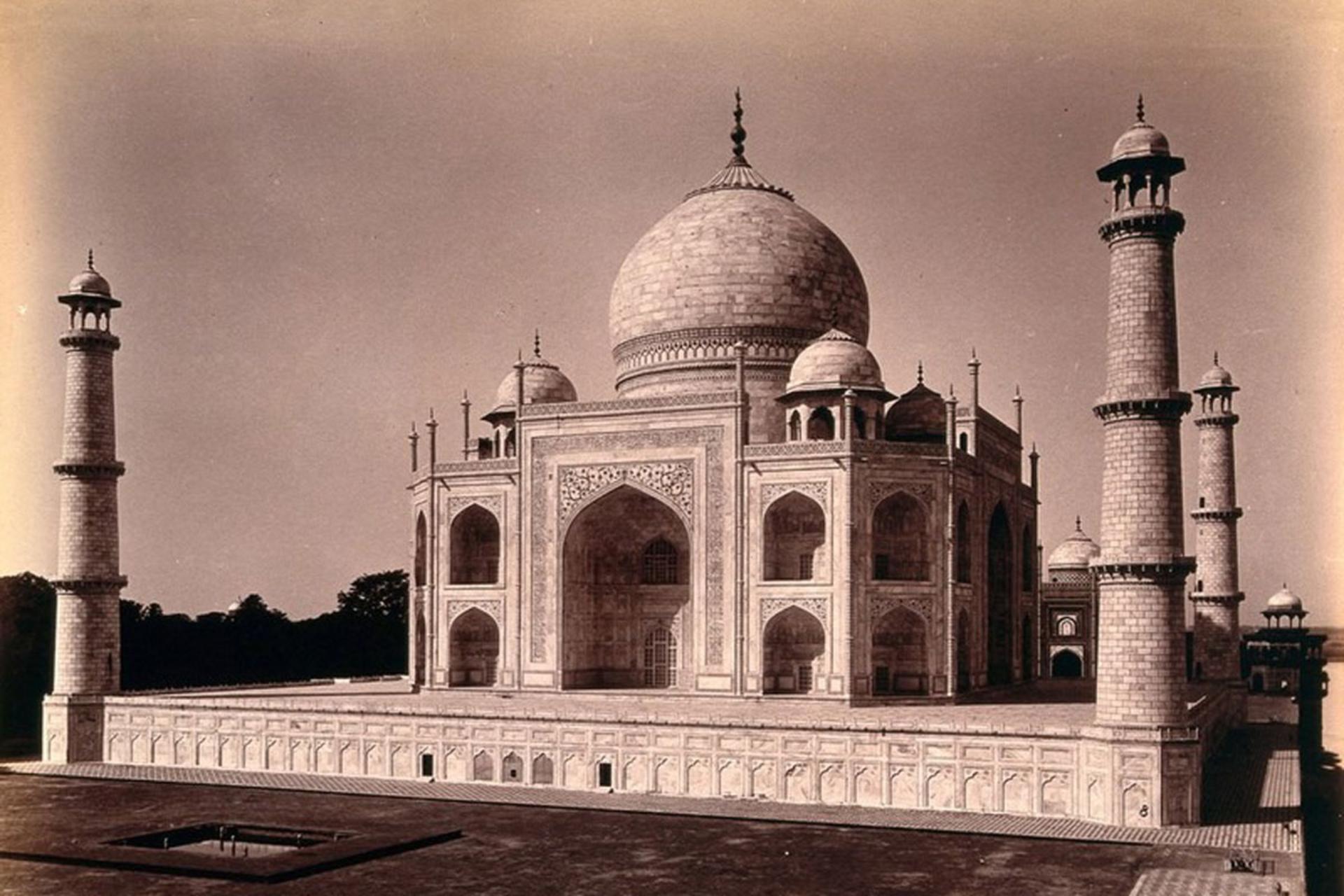عکس قدیمی از بنای تاج محل در هند