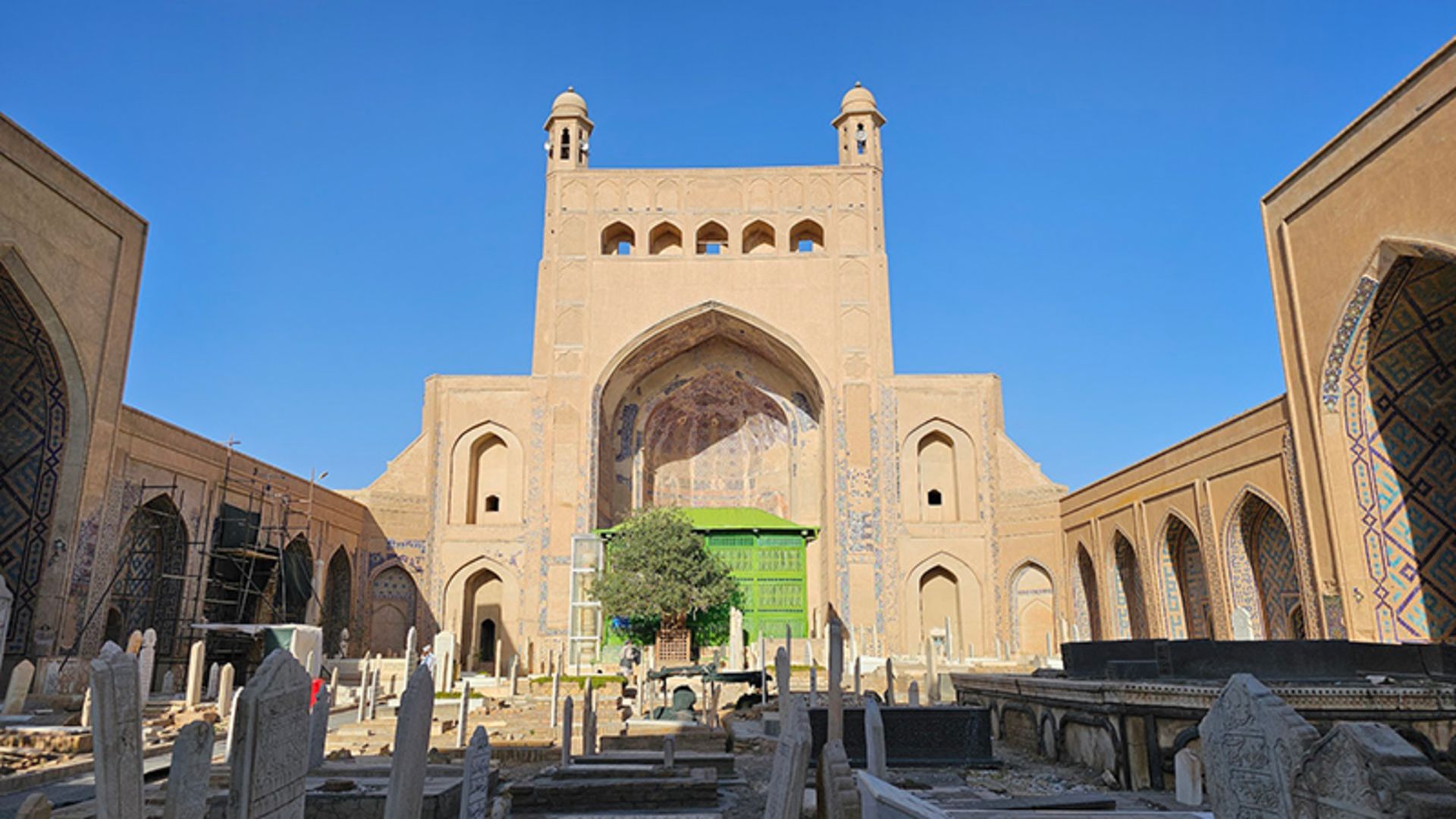 آرامگاه خواجه عبدالله انصاری در حاشیه شهر هرات