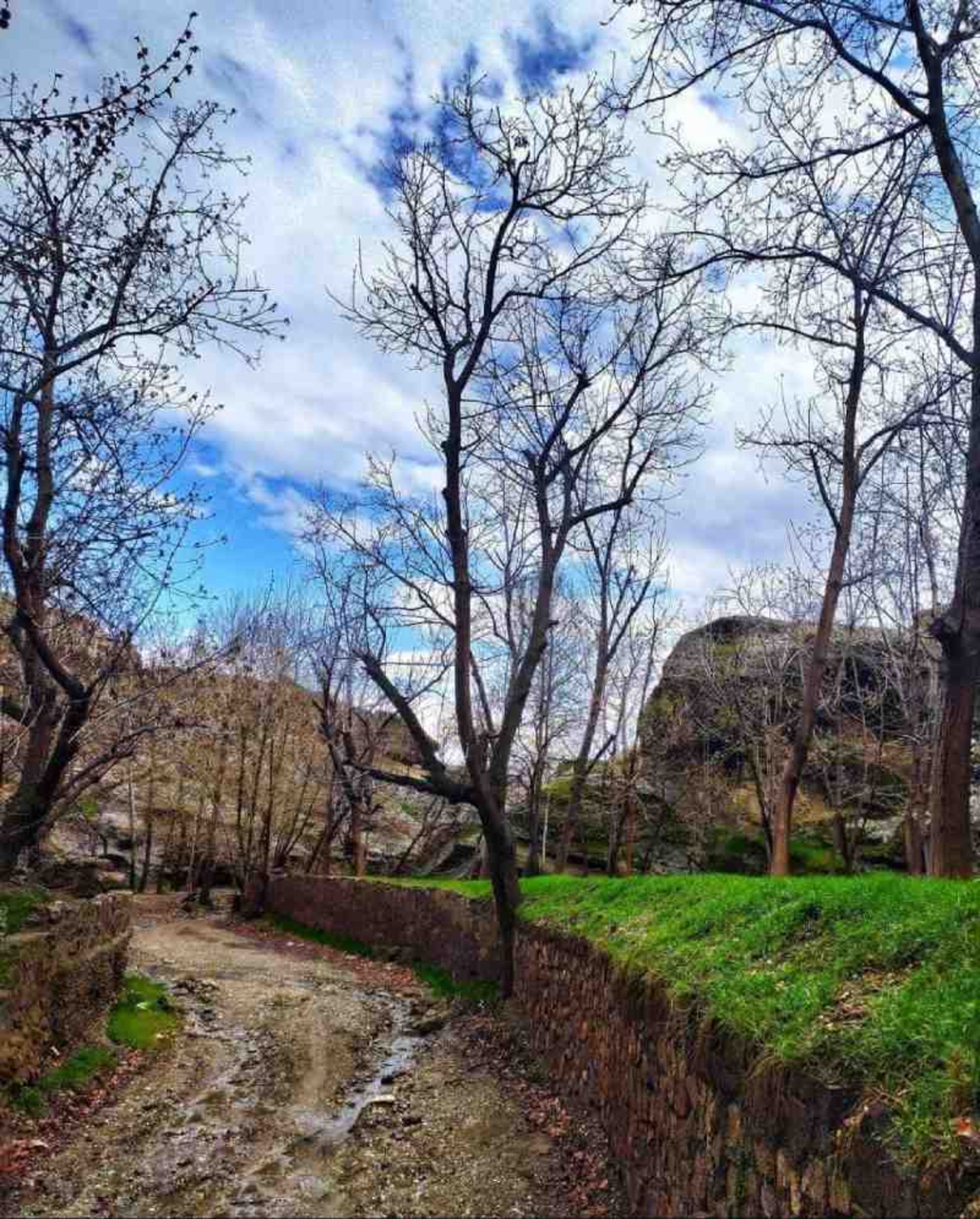 طبیعت روستای خادر در پاییز